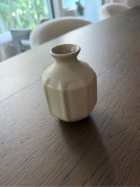Minimalist Beige Ceramic Bud Vase